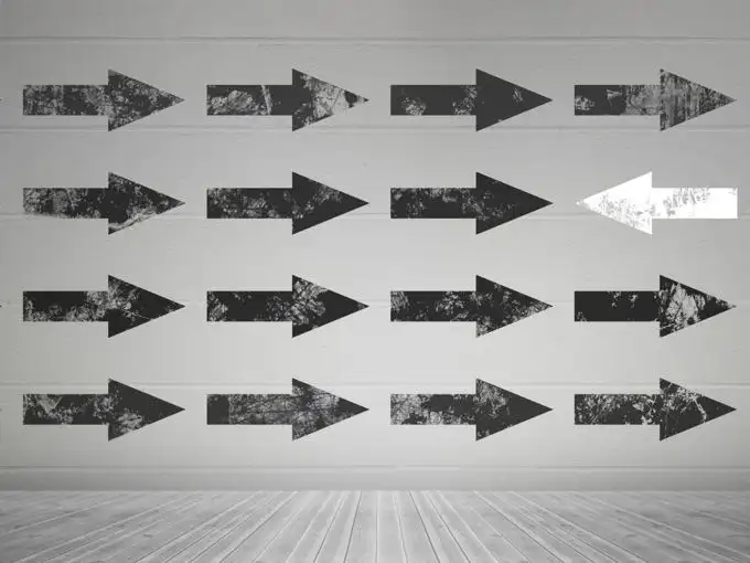 Black & White Design [2025]